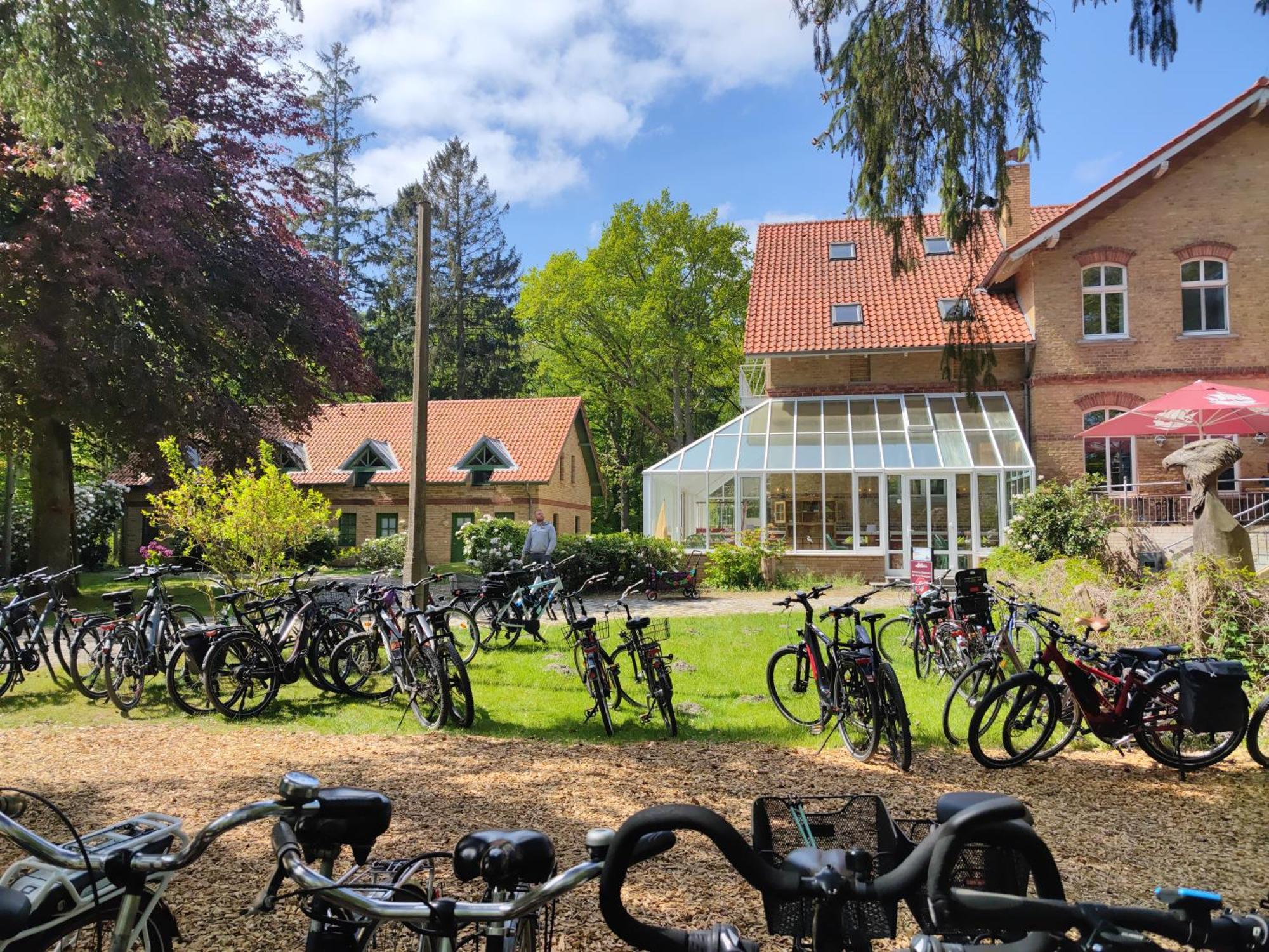 Hotel Schloesschen Sundische Wiese Zingst Ngoại thất bức ảnh